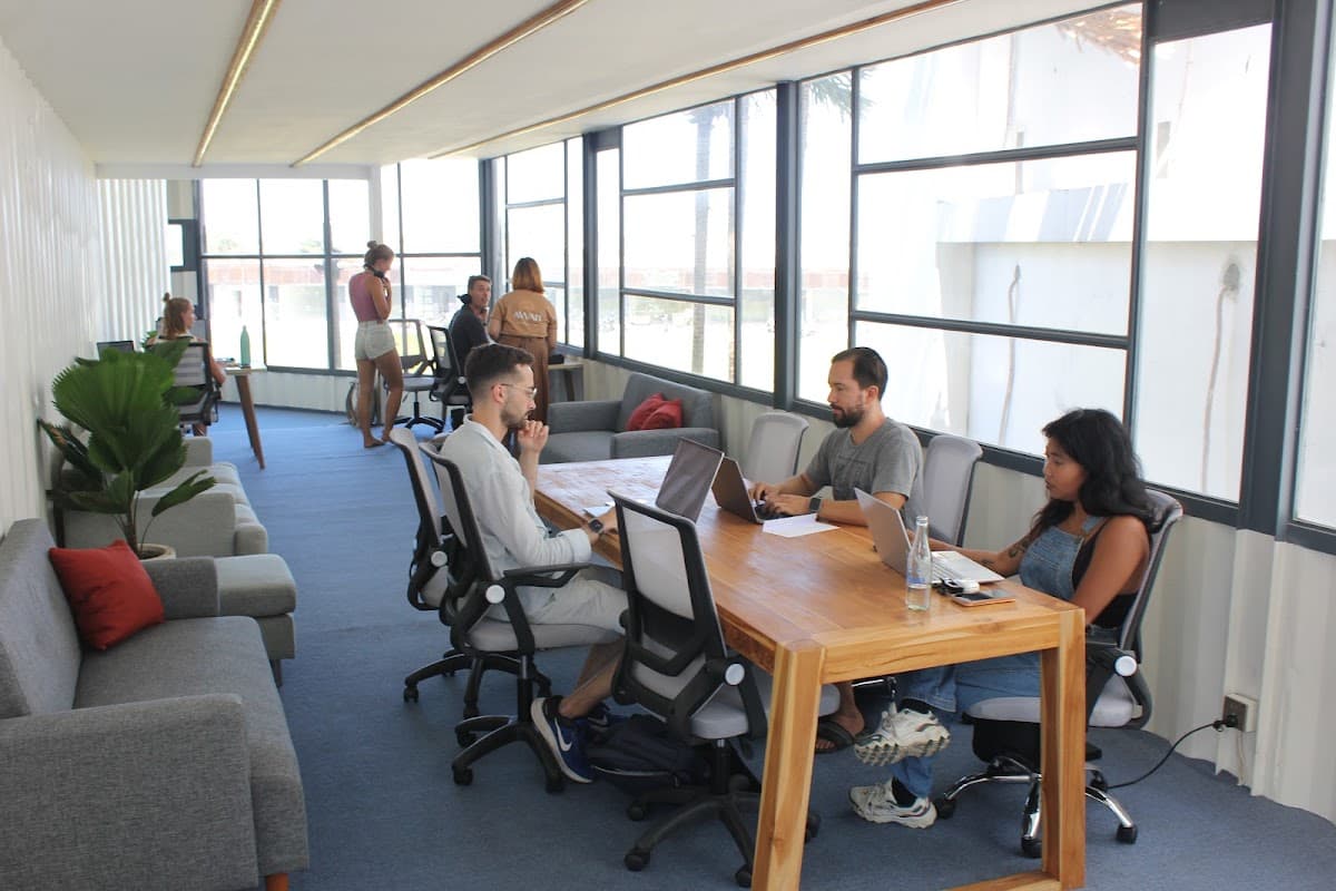 Awan Connection - Cafe & Coworking Space