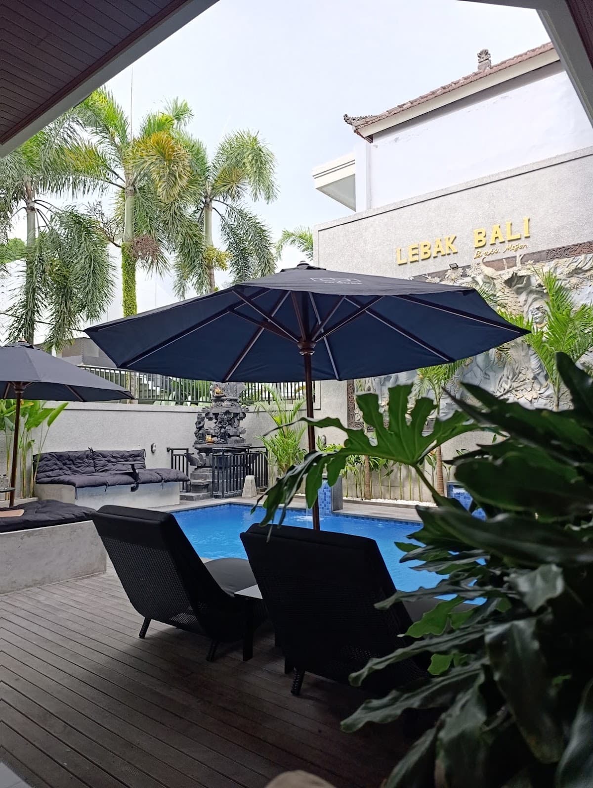 Hi Cube Bali - Café, Hostel & Co-Working Batu Mejan