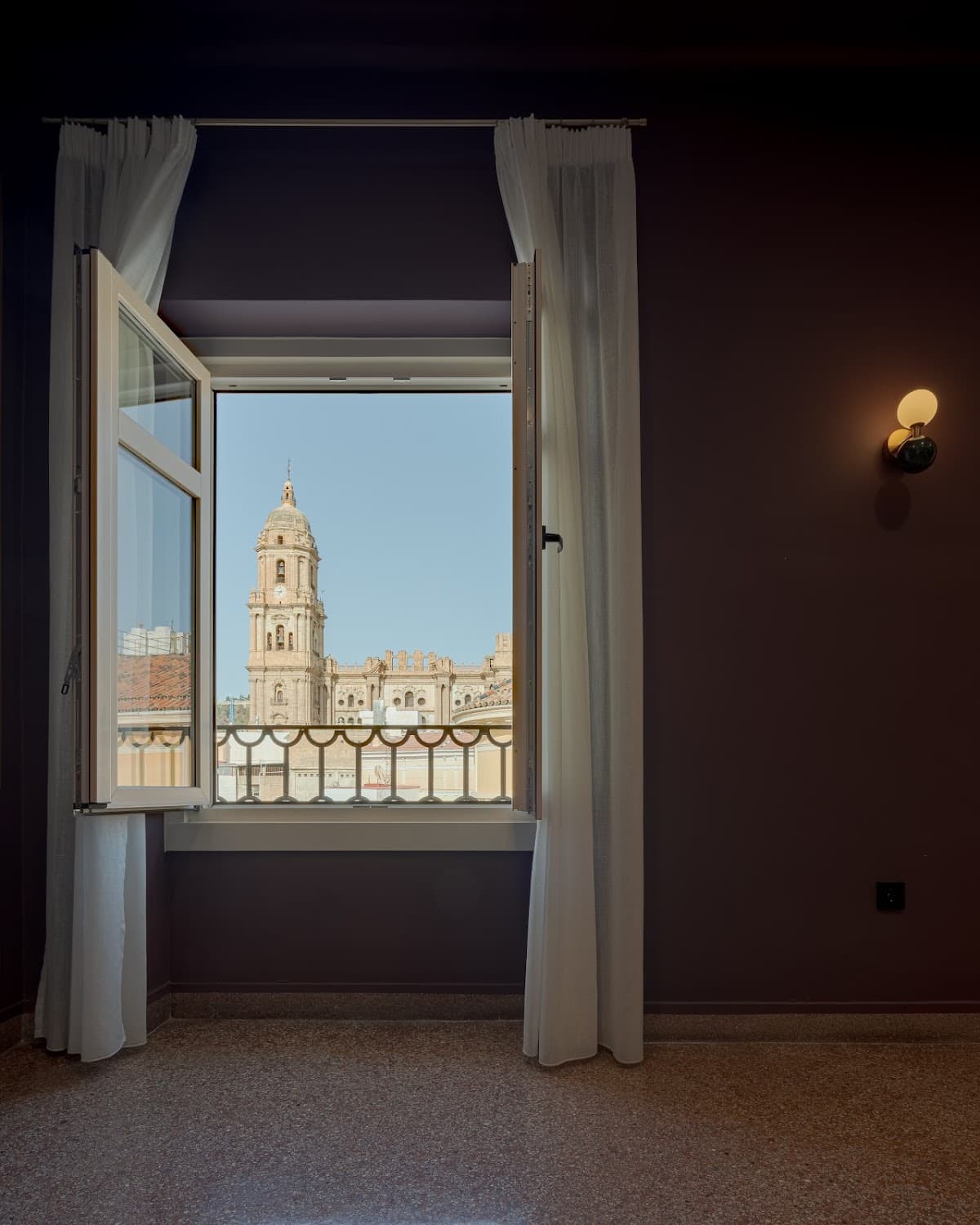 Longfellow Executive Club