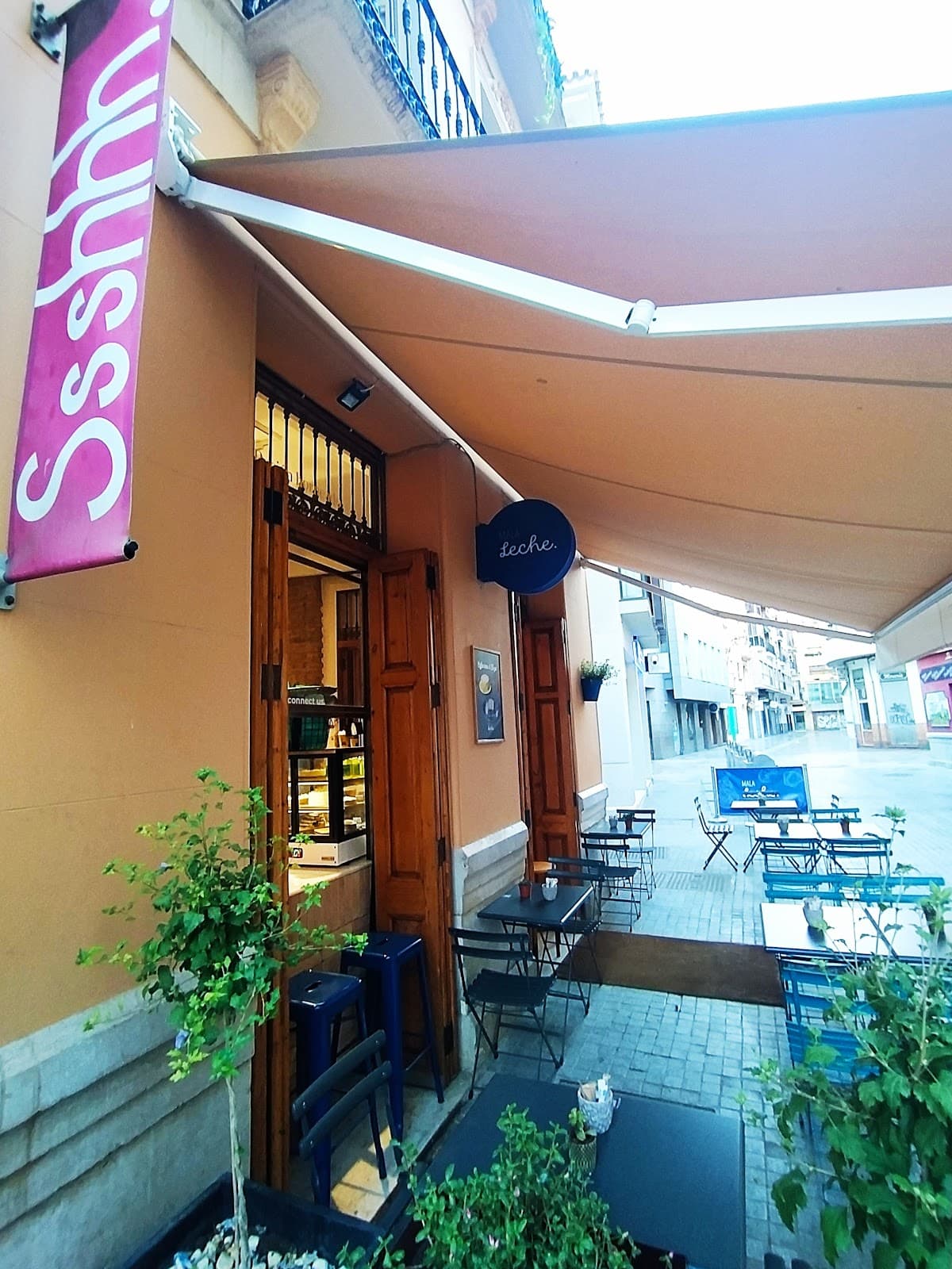 Mala Leche – Brunch & Specialty Coffee