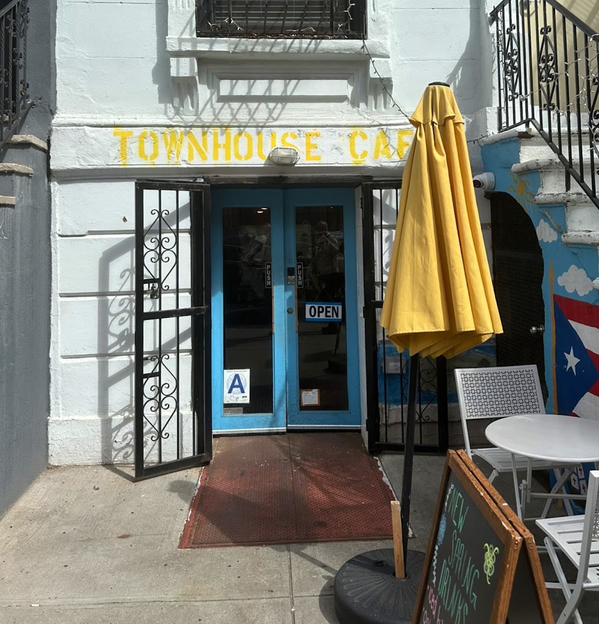 The Townhouse Cafe