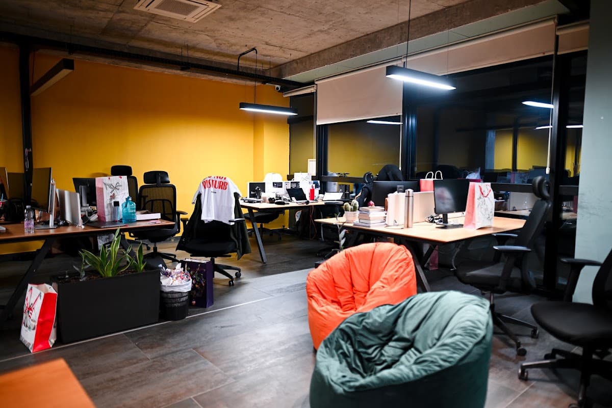 Social Hub Tirana