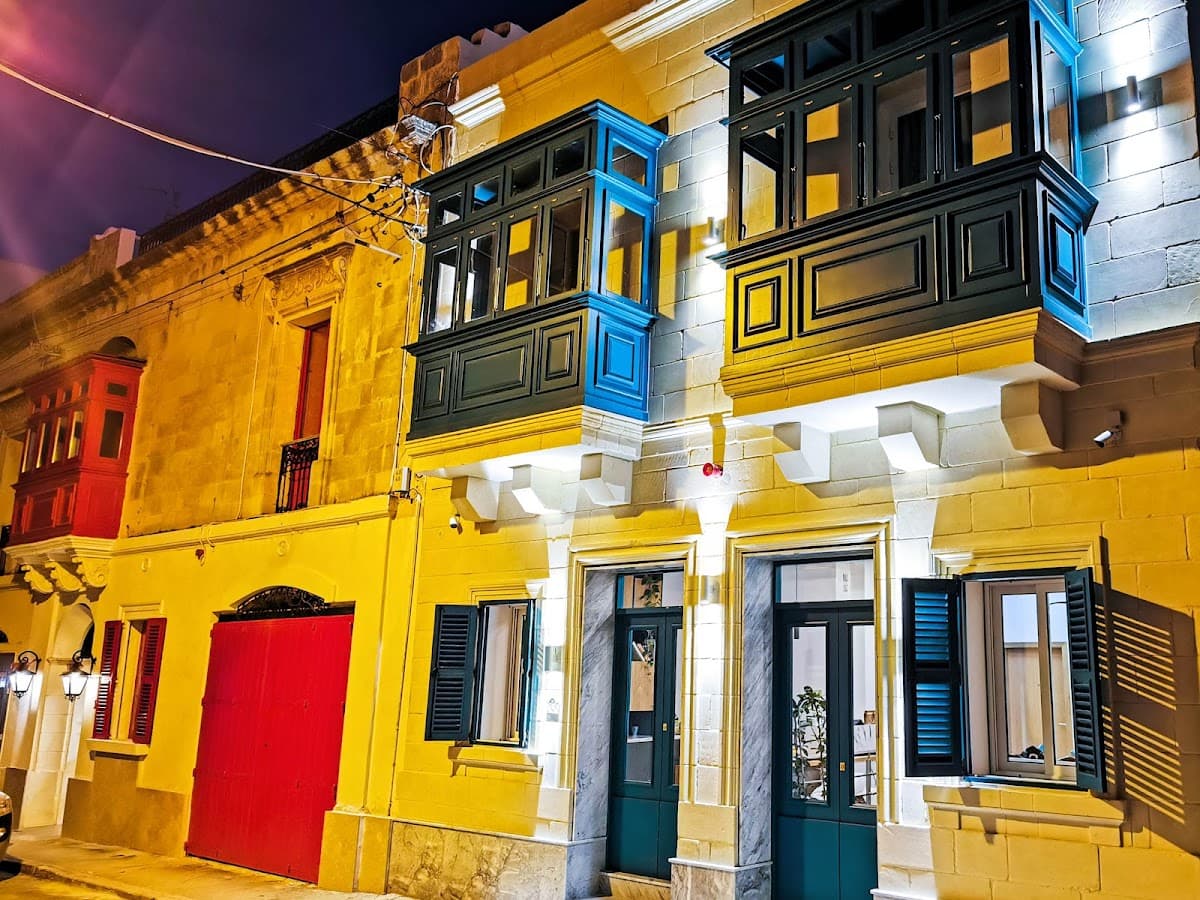 Evolve Guesthouse